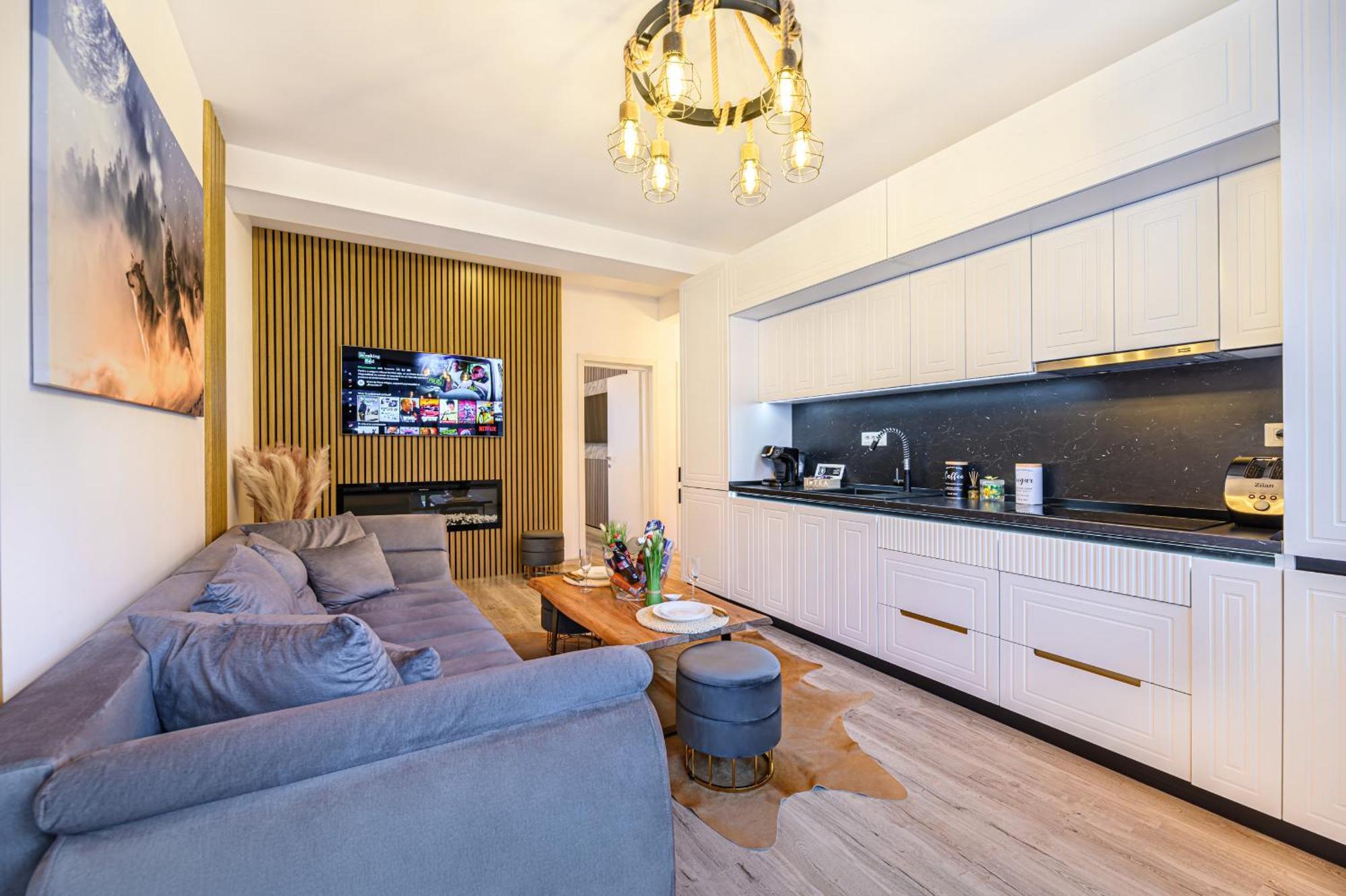 Ama Garden Apartment Busteni Exterior photo